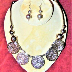 "New"  Necklace& Earrings vintage